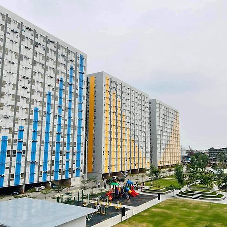 Vr Homes Pasig City Exteriör bild